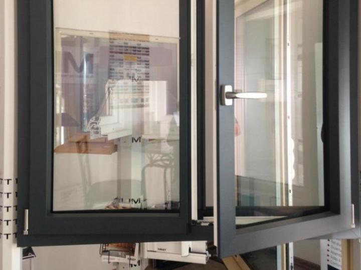 Vente de menuiseries Alu / Bois / PVC Sarlat-la-Canéda