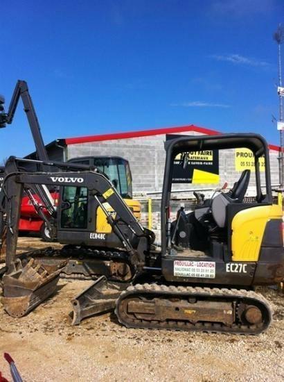 Mini Pelle N°4 (EC27) 3 Tonnes à Sarlat-la-Canéda